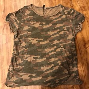 H&M divided t-shirt